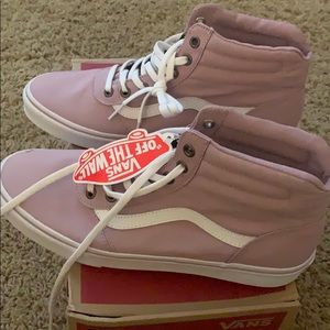 Vans Milton Hi Canvas high top size 9 BNIB